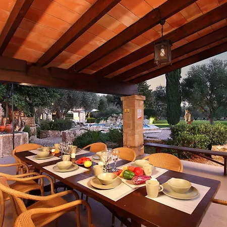 Bennassar Villa *