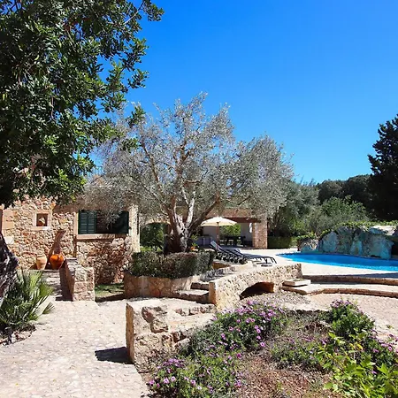 Bennassar Villa Pollenca